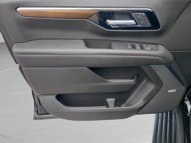 New 2026 Chevrolet Tahoe High Country RWD image 20