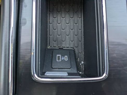 Used 2023 Lincoln Aviator Reserve w/ Equipment Group 201A RWD image 34