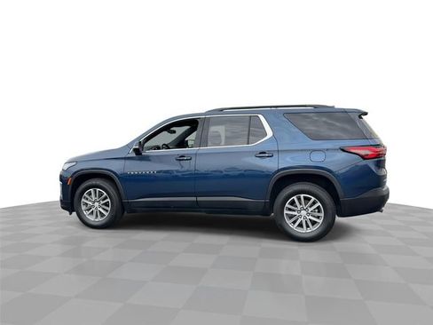 Certified 2023 Chevrolet Traverse LT FWD image 5