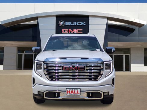 Certified 2025 GMC Sierra 1500 Denali w/ Denali Reserve Package AWD/4WD image 2