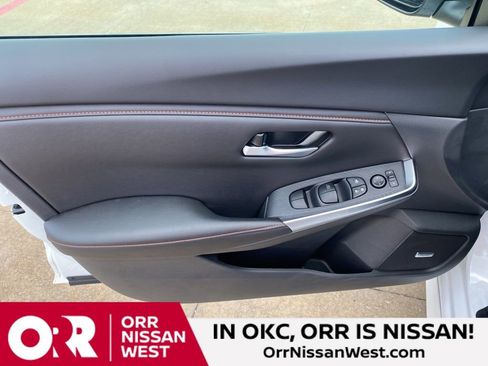 New 2025 Nissan Sentra SR w/ SR Premium Package image 13