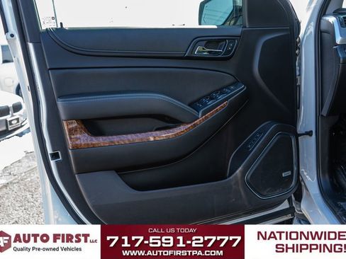 Used 2017 Chevrolet Suburban Premier image 11