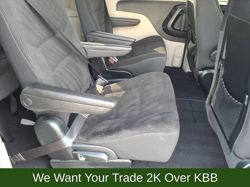 Used 2017 Dodge Grand Caravan SE w/ Power Window Group image 15