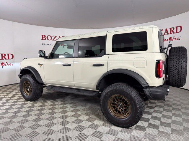 Used 2025 Ford Bronco Badlands AWD/4WD image 7