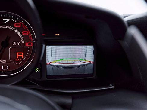 Used 2018 Ferrari 488 Spider RWD image 90