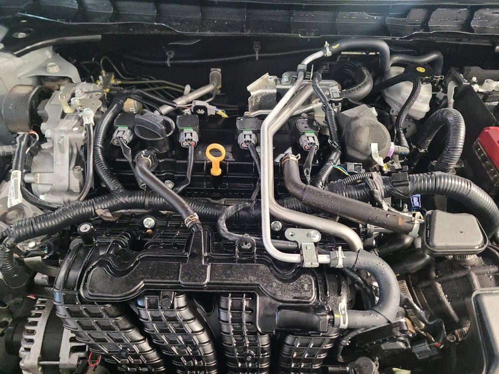 Used 2025 Nissan Altima 2.5 SV FWD image 30