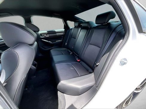 Used 2021 Honda Accord Sport image 28