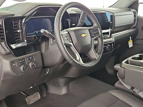 Certified 2023 Chevrolet Silverado 1500 LT AWD/4WD image 16