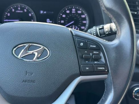 Used 2017 Hyundai Tucson SE Plus AWD/4WD image 21