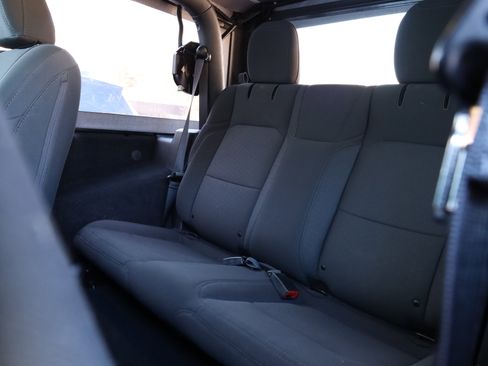 Used 2023 Jeep Wrangler Sport S image 12