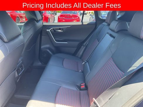 Used 2025 Toyota RAV4 XSE AWD/4WD image 13