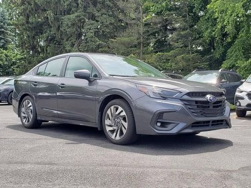 Used 2025 Subaru Legacy Limited image 1