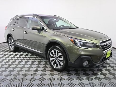 Used 2019 Subaru Outback 3.6R Touring w/ Protection Package #1 AWD/4WD image 8