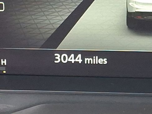 Used 2024 Nissan Rogue Platinum image 21