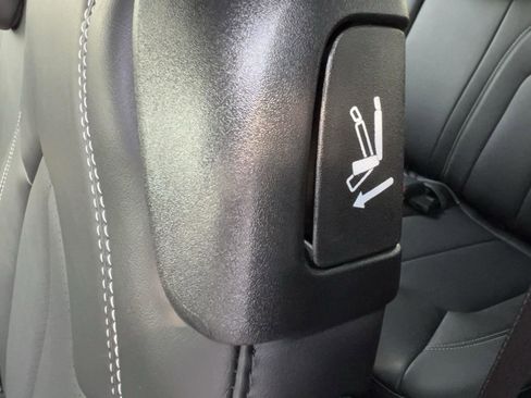 New 2026 Chrysler Pacifica Select image 34