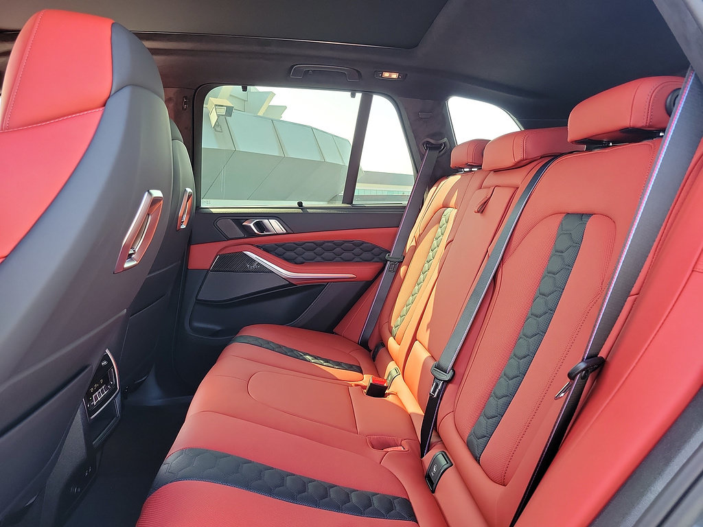 New 2026 BMW X5 M Competition w/ Executive Package AWD/4WD image 13