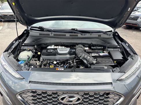 Used 2020 Hyundai Kona Limited AWD/4WD image 30