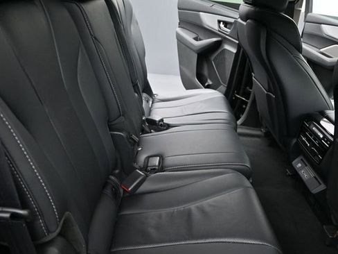 Used 2023 Acura MDX SH-AWD w/ Technology Package image 19