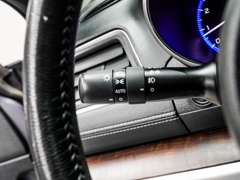 Used 2019 Subaru Outback 2.5i Limited w/ Popular Package #2 image 28