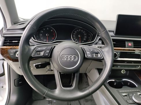 Used 2019 Audi A4 2.0T Premium image 16