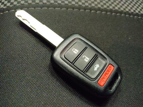 Used 2019 Honda Civic LX image 32