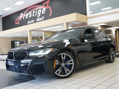 Used 2021 BMW M550i xDrive w/ Executive Package AWD/4WD image 24