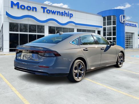 Used 2023 Honda Accord EX-L image 6