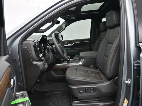 New 2026 Chevrolet Silverado 1500 High Country AWD/4WD image 38