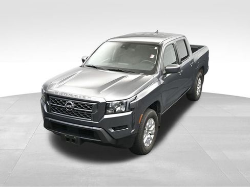 Used 2022 Nissan Frontier SV w/ Technology Package RWD image 18