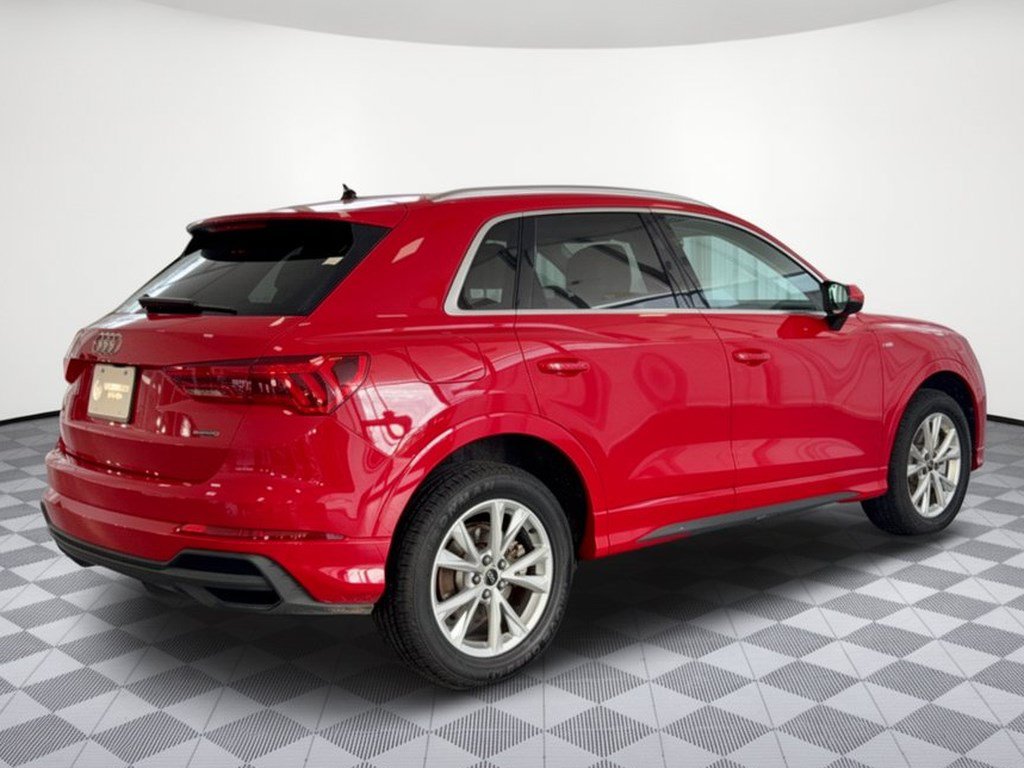 Used 2025 Audi Q3 2.0T Premium AWD/4WD image 9