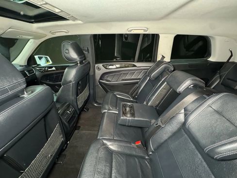 Used 2016 Mercedes-Benz GL 450 4MATIC image 28