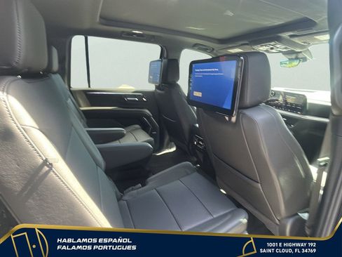 New 2026 Chevrolet Suburban Z71 w/ Z71 Off-Road Package AWD/4WD image 27