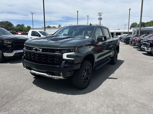 New 2026 Chevrolet Silverado 1500 ZR2 AWD/4WD image 7