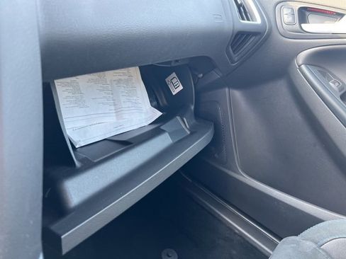 Certified 2017 Ford Focus RS image 18