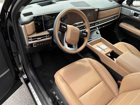 New 2026 Hyundai Santa Fe Calligraphy FWD image 8