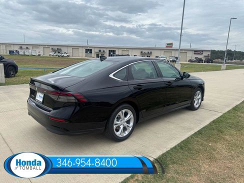 New 2026 Honda Accord LX image 6