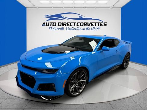 Used 2023 Chevrolet Camaro ZL1 RWD image 1