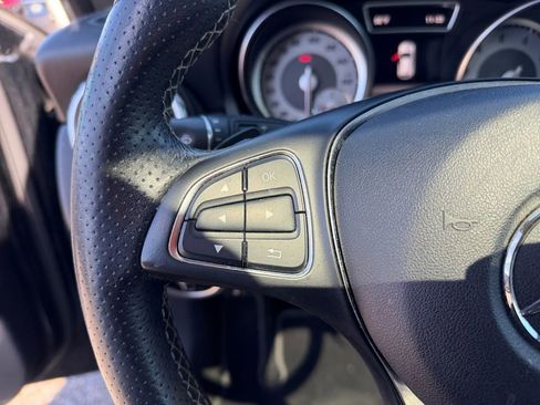 Certified 2017 Mercedes-Benz GLA 250 4MATIC image 22