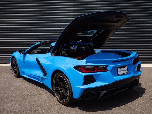 Used 2025 Chevrolet Corvette Stingray Preferred Cpe w/ 2LT RWD image 25