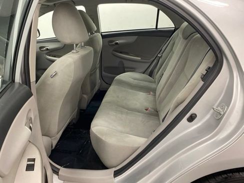 Used 2013 Toyota Corolla LE w/ Premium Pkg FWD image 23
