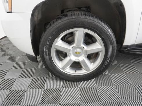 Used 2011 Chevrolet Tahoe LT w/ Regional Value Package image 18