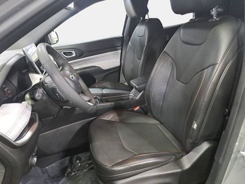 Certified 2023 Jeep Compass Latitude AWD/4WD image 15