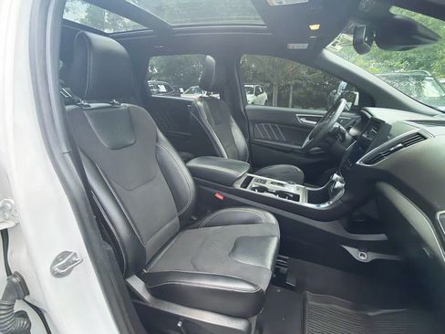 Used 2023 Ford Edge ST w/ Equipment Group 401A AWD/4WD image 16