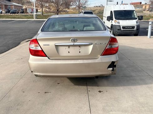 Used 2002 Toyota Camry LE image 8