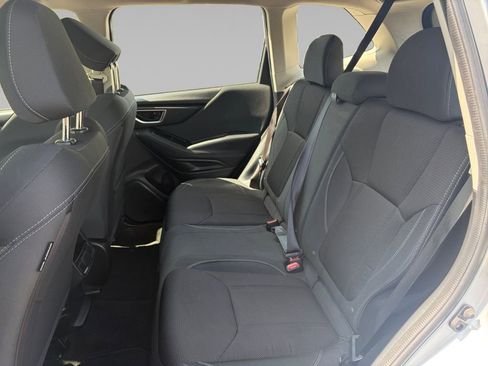 Used 2021 Subaru Forester AWD/4WD image 14
