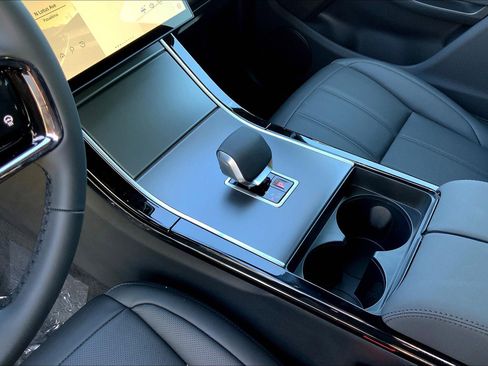 New 2026 Land Rover Range Rover Evoque S image 10