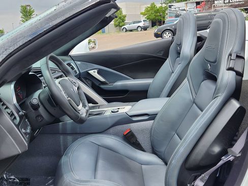 Used 2016 Chevrolet Corvette Z06 w/ 3LZ Preferred Equipment Group RWD image 10