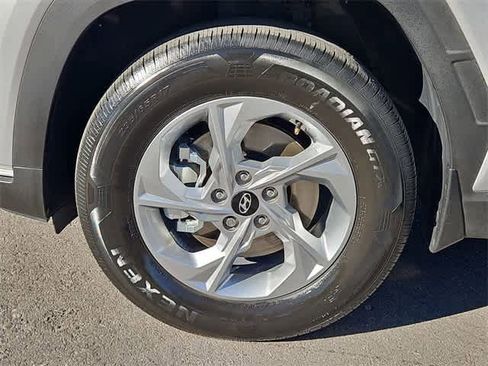 Certified 2022 Hyundai Tucson SE image 13