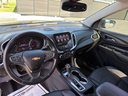 Used 2021 Chevrolet Equinox Premier AWD/4WD image 11
