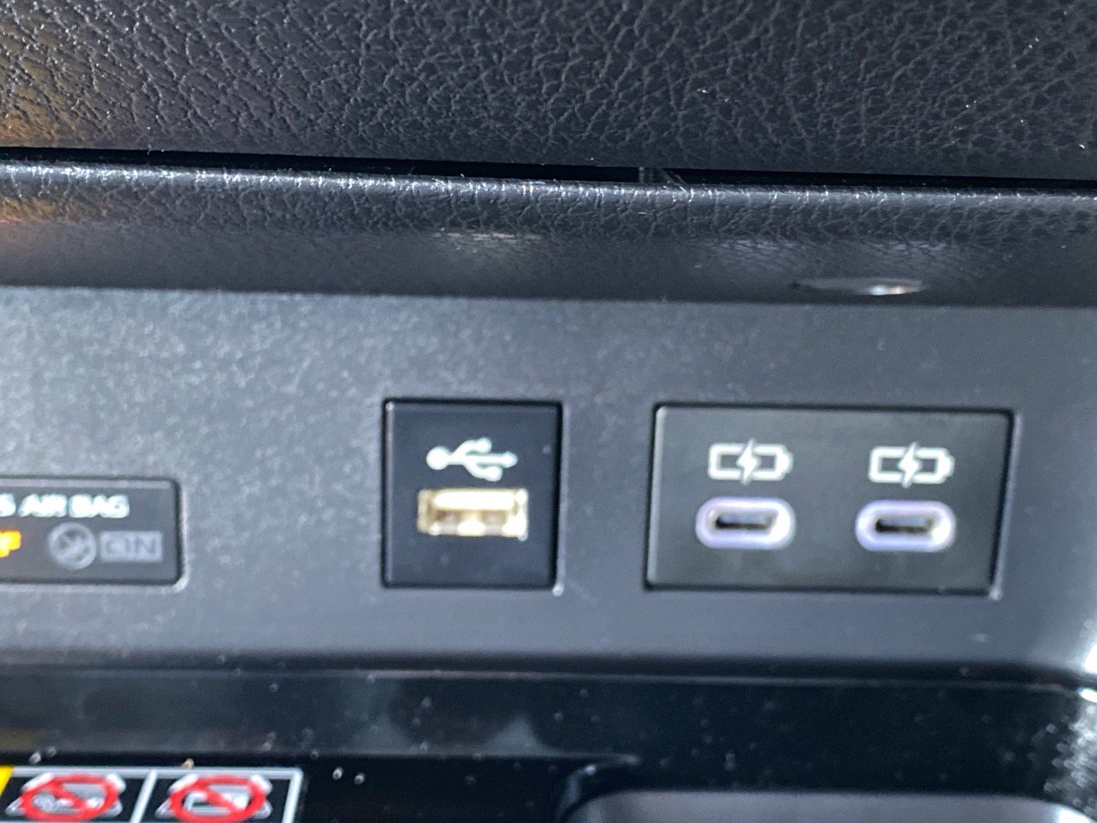 Used 2025 Toyota Camry XSE AWD/4WD image 15